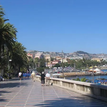 Casa Silvana Town Center 아파트 산레모